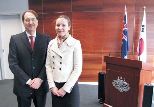 Joanne Pearce, Australian Embassy counselor for agriculture, and Ambassador Sam Gerovich at the International Women’s Day event at the Australia Center on March 8. (Kirsty Taylor/The Korea Herald)
오스트레이리아 호주 대사관/ Australian Embassy celebrates women’s day