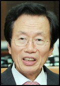 “세계가 한국금융 부르고 있는데…”