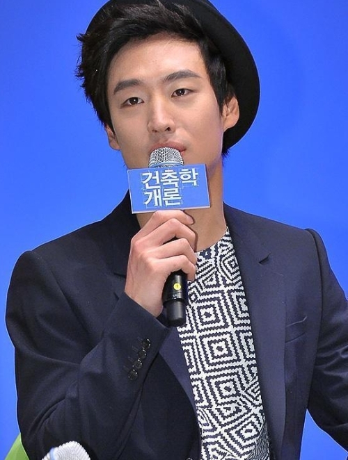 이제훈 연예인 / ‘건축학개론’ 이제훈 “누군가를 좋아하는 마음은 소중한 것”