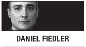 Daniel Fiedler / Segregating children is wrong