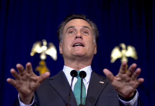 <YONHAP PHOTO-0891> Republican presidential candidate, former Massachusetts Gov. Mitt Romney speaks at the University of Chicago in Chicago, Monday, March 19, 2012. (AP Photo/Steven Senne)/2012-03-20 19:34:33/ <저작권자 ⓒ 1980-2012 ㈜연합뉴스. 무단 전재 재배포 금지.>
Republican presidential candidate Mitt Romney speaks at the University of Chicago on Monday in Chicago.     AP-Yonhap News
