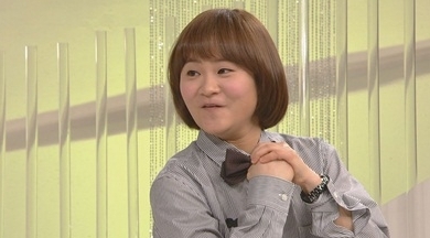 김신영(개그우먼, MC)\r\n최근 케이블 TV JTBC 브런치쇼 ‘박경림의 오! 해피데이’ 녹화에 참여한 김신영은 늘씬해진 몸매로 눈길을 끌었다.\r\n　