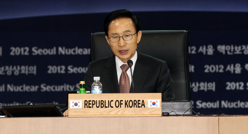 이명박(대통령)
(Yonhap News)