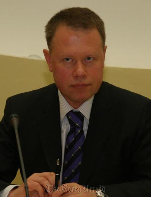 Ukrainian Ambassador to Korea Vasyl Marmazov     Ukrainian Embassy
