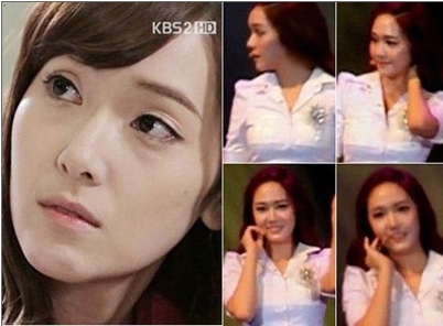 제시카(가수/소속그룹-소녀시대)\r\n걸그룹 소녀시대 맴버인 제시카가 성형 의혹 논란에 대해 해명했다.
