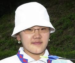 박성현(양궁선수)\r\n 오는 7월 하계 올림픽이 열리는 영국 런던에 대한민국 수영 간판스타 박태환(23ㆍSK텔레콤)과 아테네 올림픽 여자양궁 2관왕 박성현(29ㆍ전북도청)의 이름을 딴 지하철역이 탄생했다.