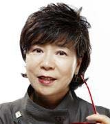<YONHAP PHOTO-0870> 2013광주디자인비엔날레 신임 총감독 이영혜씨 (광주=연합뉴스) 송형일 기자 = 2013 광주디자인비엔날레(9월6-10월27일) 총감독에 선임된 디자인하우스 이영혜(59.여) 대표. 이 감독은 디자인에 대한 넓은 식견과 다양한 전시 기획력 등을 인정받아 총감독 적임자라는 평가를 받았다.2012.3.28 nicepen@yna.co.kr/2012-03-28 18:55:39/ <저작권자 ⓒ 1980-2012 ㈜연합뉴스. 무단 전재 재배포 금지.>
Lee Young-hye.   Yonhap News