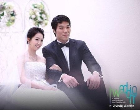 오정연(아나운서)/서장훈(농구선수)\r\n 농구선수 서장훈(37)과 오정연(29) KBS 아나운서의 이혼 소송이 진행 중인 가운데 누리꾼들의 관심이 두 사람 관련 악성루머를 퍼뜨렸던 이들에게로 관심이 모아지고 있다. 루머가 사실로 밝혀졌다는 이유 때문이다.