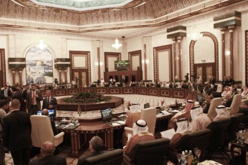 Arab Foreign ministers meet in Baghdad, Iraq, Wednesday. Foreign ministers of the 22-member Arab League meeting in Baghdad will ask their heads of state to urge the Syrian regime to halt its crackdown on civilians and allow humanitarian groups into the country. (AP-Yonhap)