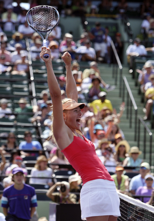 <YONHAP PHOTO-0716> Maria Sharapova, of Russia, reacts after defeating Caroline Wozniacki, of Denmark, 4-6, 6-2, 6-4 during the Sony Ericsson tennis tournament, Thursday, March 29, 2012, in Key Biscayne, Fla. (AP Photo/Lynne Sladky)/2012-03-30 08:50:17/ <저작권자 ⓒ 1980-2012 ㈜연합뉴스. 무단 전재 재배포 금지.>
Maria Sharapova reacts after defeating Caroline Wozniacki during the Sony Ericsson tennis tournament in Key Biscayne, Florida, Thursday.  AP-Yonhap News