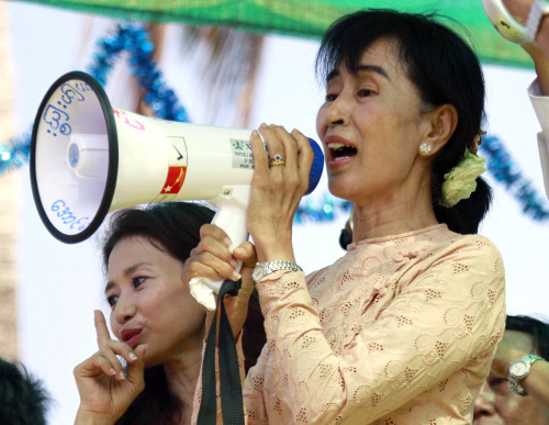 아웅 산 수 치 (Aung San Suu Kyi /정치인/미얀마)
Aung San Suu Kyi (AP-Yonhap News)