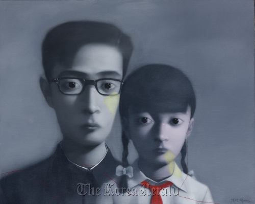 A piece from Zhang Xiaogang’s “Bloodline Series”  Seoul Auction