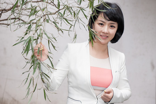 금잔디(가수)