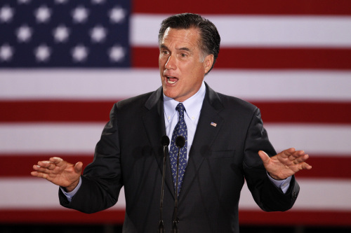 <YONHAP PHOTO-0647> Republican Presidential candidate, former Massachusetts Gov. Mitt Romney declares victory in the Wisconsin presidential primary at the Grain Exchange, Tuesday, April 3, 2012, in Milwaukee. (AP Photo/M. Spencer Green)/2012-04-04 11:27:26/ <저작권자 ⓒ 1980-2012 ㈜연합뉴스. 무단 전재 재배포 금지.>
Republican Presidential candidate Mitt Romney declares victory in the Wisconsin presidential primary at the Grain Exchange in Milwaukee, Tuesday.    AP-Yonhap News