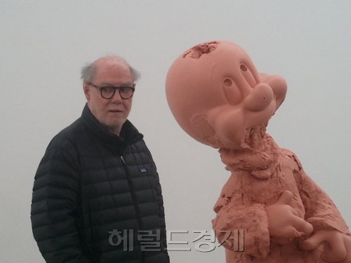 폴 매카시(미디어설치 작가)/미국