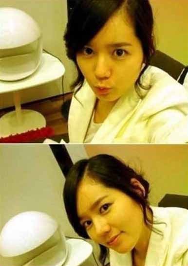 한가인(탤런트, 영화배우)
최근 온라인 커뮤니티에는 ‘한가인의 셀카비법’이라는 제목으로 사진이 공개됐다.