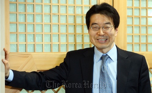 해외문화홍보원장<br />김명섭 기자 msiron@
Woo Jin-young, new director of Korean Culture and Information Service.  Kim Myung-sub/The Korea Herald
