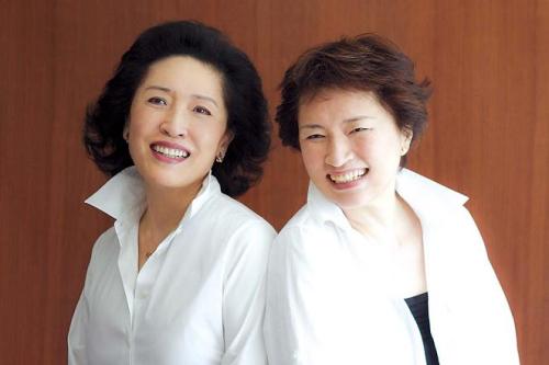 정명화(좌/첼리스트)/정경화(우/바이올리니스트)
Cellist Chung Myung-wha (left) and violinist
Chung Kyung-wha co-artistic directors of
the Great Mountains Music Festival & School
GMMFS