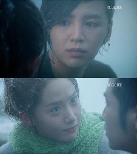 윤아(가수,탤런트)/장근석(탤런트,영화배우)
장근석과 윤아는 지난 9일 방영한 KBS ‘사랑비’에서 온천 데이트 장면으로 화제를 모았다.
