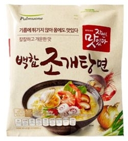 풀무원도 하얀 국물에 도전장 ‘백합조개탕면’ 출시