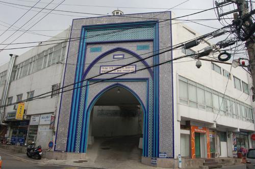 Seoul Central Mosque in Itaewon, central Seoul        Yonhap News
