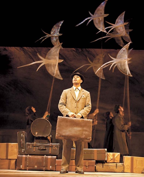 A scene from “The Arrival” (John McDermott)
A New Zealand theater company is set to perform in Seoul and Busan as part of the celebration of the 50th anniversary of Korea-New Zealand ties.