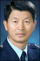 성일환(공군)
국방부는 16일 박종헌 공군참모총장 후임으로 성일환(58·공사 26기) 중장을 내정했다고 밝혔다.