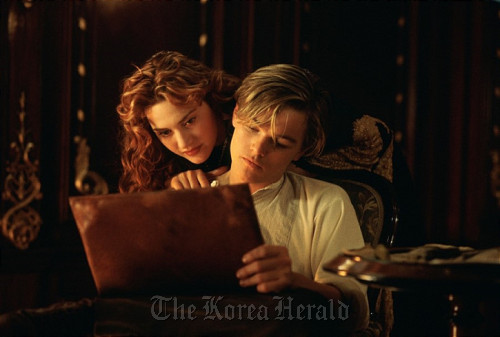 titanic / (MOVIES) Box Office