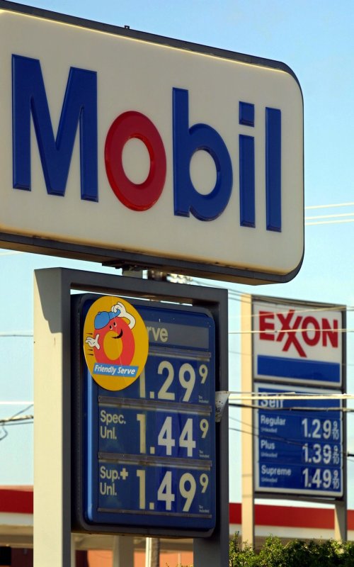 Exxon Mobil gas stations in Irving, Texas    MCT