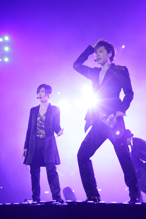 동방신기(가수)
동방신기가 일본 진출 7년 만에 관객 55만명을 동원, 일본에서 티켓 파워를 과시했다.  [사진제공=SM엔터테인먼트]