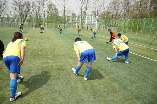 디딤돌축구단/ 1년 2  노숙인축구단 창단 1년...결과는?
