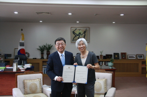 재미 경제학자 고 곽승영 교수 부인 곽명혜 교수, 서울대에 1억원 기부