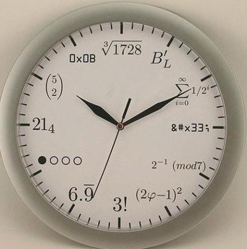 수학 교수 전용시계 …“나는 줘도 못 보겠네”
