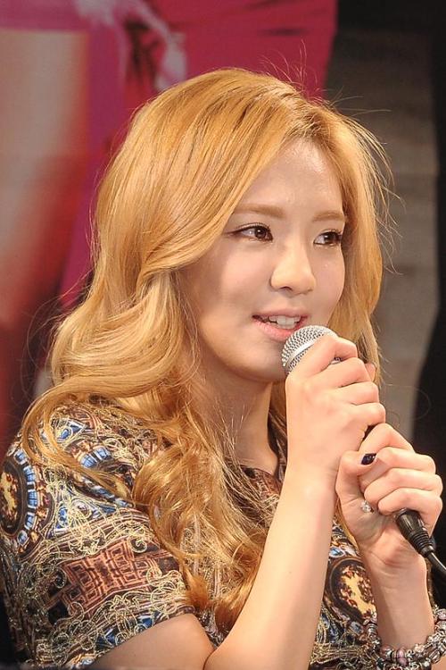 효연(가수/소속그룹-소녀시대)