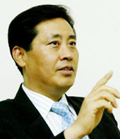 장용동(신문기자)