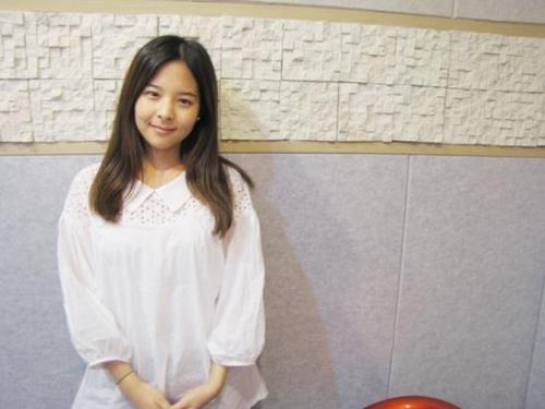 김소정(가수)
케이블채널 Mnet ‘슈퍼스타K2’ 출신의 가수 김소정이 학교폭력 근절 홍보대사에 위임됐다.
