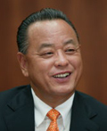 이중명(기업인)
이중명(69ㆍ사진) 에머슨퍼시픽그룹 회장(69)이 연세 사회봉사상 대상을 수상한다.