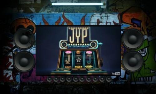 JYP 엔터테인먼트는 8일 오전 티저 사이트를 통해 JJ프로젝트의 시작을 알리는 티저 영상을 공개했다. 공개된 티저 영상은 JYP의 로고가 삽입돼 현란한 네온 슬롯머신이 보이고 2PM, 2AM, 원더걸스 등 JYP의 아티스트 이름이 차례로 등장한다. 그 다음에 등장하는 이름이 바로 JJ, 때문에 누리꾼들은 JYP의 잭팟이 될 JJ가 새로운 아이돌가수는 아닐지 추측하며 관심을 쏟고 있다.