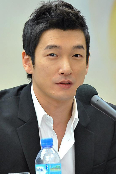 조승우(영화배우, 뮤지컬배우)
배우 조승우가 제 6회 더 뮤지컬 어워즈의 홍보대사를 맡은 소감을 전했다.
