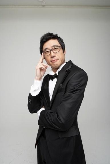 이윤석(MC, 개그맨)