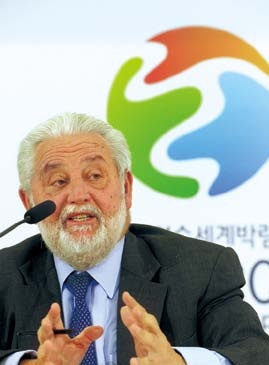 Vicente Gonzalez Loscertales (The Korea Herald)