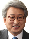 송재용(금융인)
KDB인프라는 14일 주주총회를 열고 송재용 전(前) 산업은행 부행장을 대표이사 사장으로 선임했다.