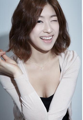 이환희(가수)
가수 이환희가 소녀시대 멤버에서 탈락한 이유를 털어놔 화제다.