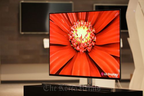 LG Electronics’ 55-inch OLED TV equipped with LG Display’s panel
LGD