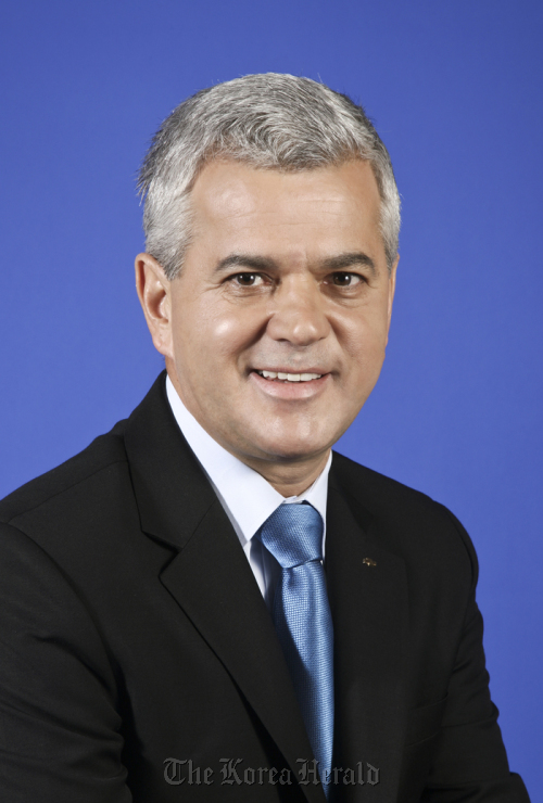 GM Korea CEO Sergio Rocha