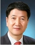 김창수(기업인/삼성화재 대표이사 사장)
삼성화재가 김창수<사진> 대표이사 체제로 바뀐 후 위험관리 위주의 보수적 입장에서 공세적으로 돌아섰다.