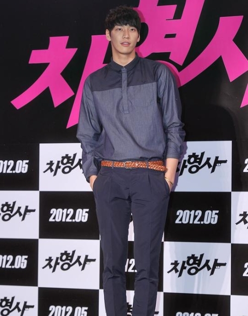 ‘차형사’ 김영광 “실제로도 생계형 모델이다”