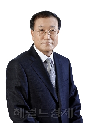김재철(기업인, 방송인)