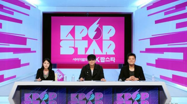 보아(가수)/양현석(연예기획자, 가수)/박진영(음악PD, 가수)
주말 예능 프로그램 시청률 1위(17.9%, AGB닐슨 제공)로 올 4월 말 시즌1을 성공리에 마무리한 SBS ‘서바이벌 오디션-K팝 스타’의 박성훈 PD(사진)가 가까이에서 지켜본 3대 기획사의 차이점과 공통점에 대해 언급해 눈길을 끈다.
