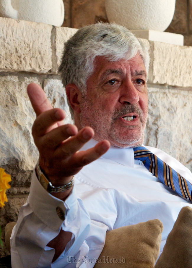 Robert Benmosche, CEO of American International Group Inc.  Bloomberg